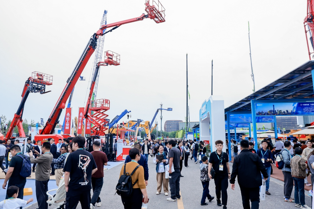 收官不散場,精彩永延續(xù)|BICES 2025 圓滿落幕!国产精品嫩草影院免费液壓邀您相聚上海(hǎi)PTC ASIA 2025,再啟新征程1.png